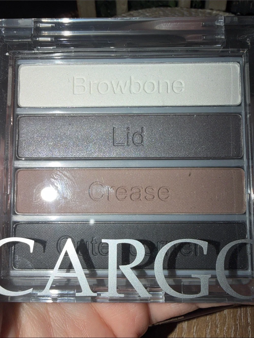 Cargo Cosmetics Neutral Eye Shadow Palette, 2 Shadows, & Eye Pencil Bundle RV$50